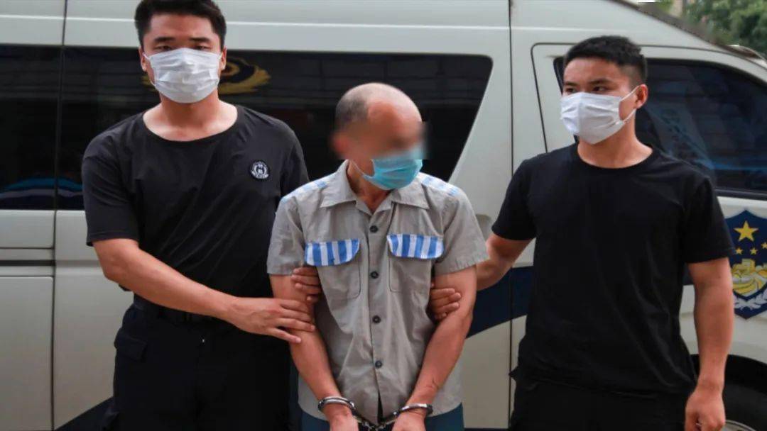 淮安奔牛街杀人案_淮安杀警案_淮安杀警案庭审录像