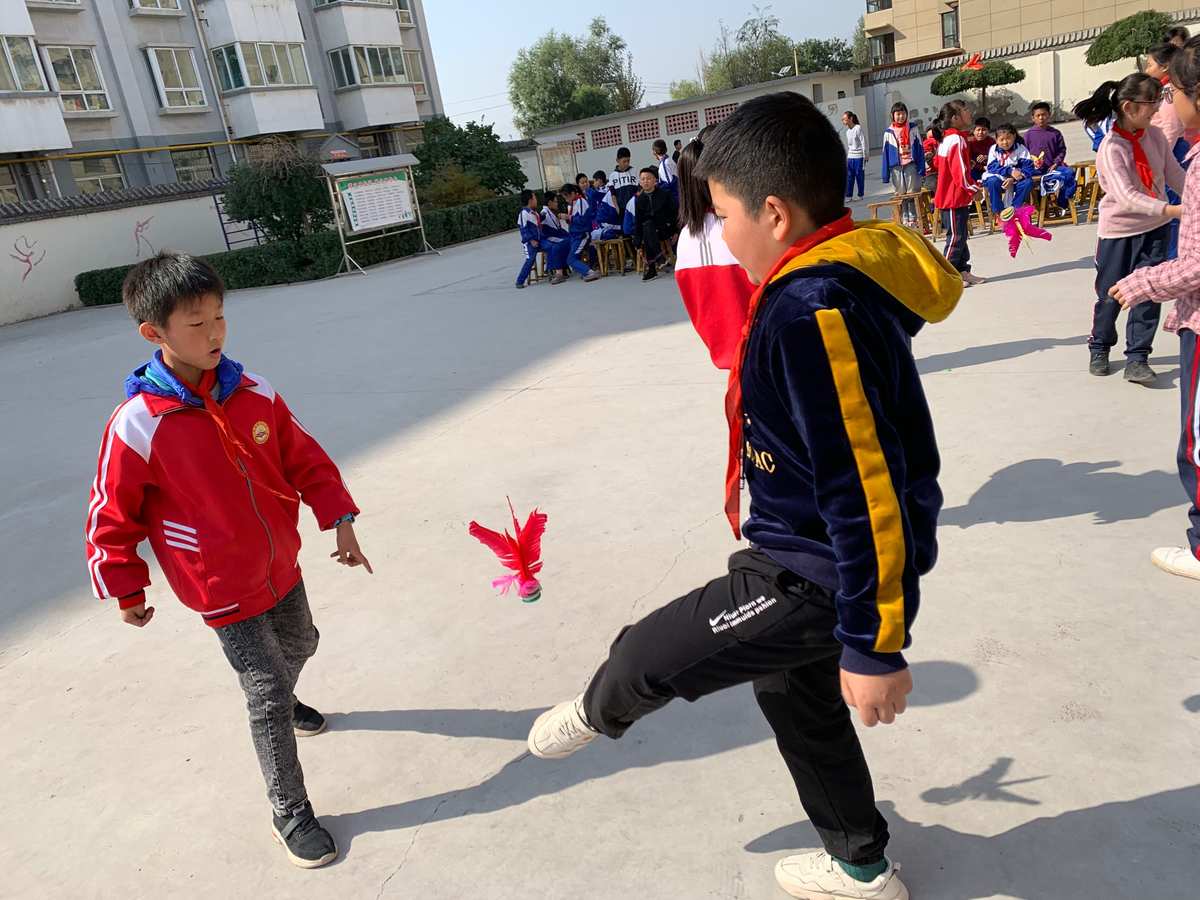小学传统文化特色学校建设_传统生大酱孕妇能吃吗_传统游戏与小学生